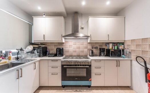 4 Bedrooms | Brand New | Park Facing | Corner Unit