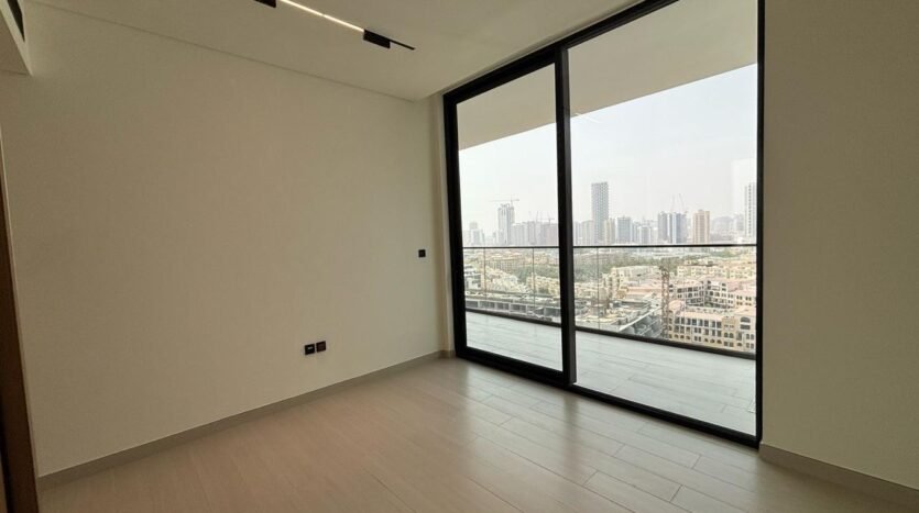 Brand New | Smart Home | Large Layout | Boulevard View