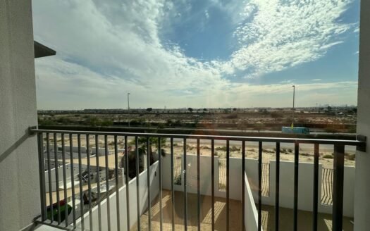 2 BR+ Maid | Single Row | Huge Layout